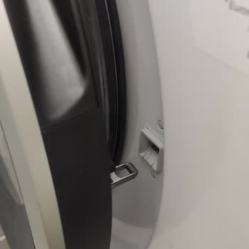 Bosch Çamaşır Makinesi Arızası Kapak Kapanmadan Yıkayalım