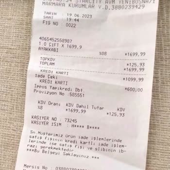 In Street Ayakkabının Üst Kısmında Deri Dökülmeleri