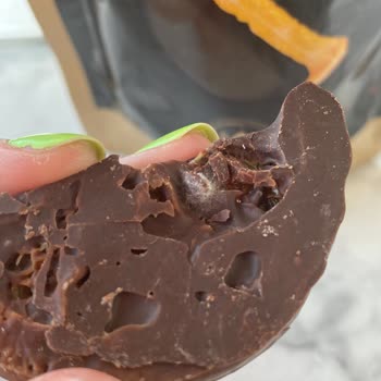 Patiswiss Küflü Çikolata. Portakallı Çikolatada Küf Var!