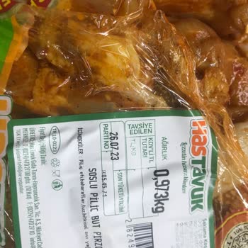 File Market Bozuk Kokmuş Tavuk Satıyor