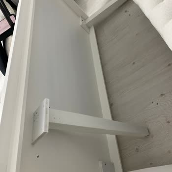 Özüer Mobilya Yemek Masası Yemek Yerken Devrildi