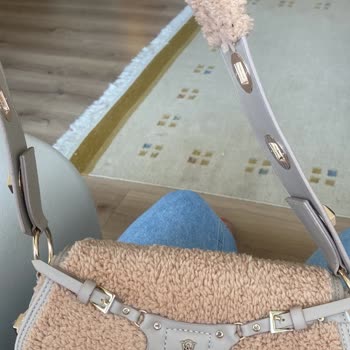 Kremlin.co Farklı Gelen Çanta