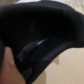 Adidas Marka Ayakkabımın Hızla Bozulması Ve İade Talebi
