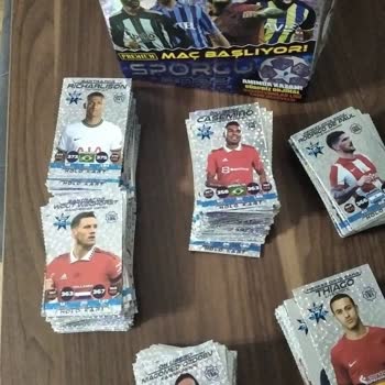 Trendyol 3 Lü Hologram Kartta Kazandığım Futbol Topu
