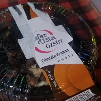 A101 Den Aldığım Özsüt Sefer Usta Pasta Ekşimiş