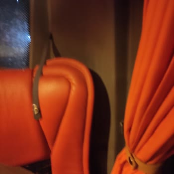 As Adana Seyahat 16 Saat Yolculuk Ve Oturduğum Koltuk Geriye Gitmiyor