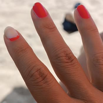 Pastel Kozmetik Bir Günde Tırnaktan Kalkan Oje