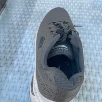 SuperStep Alınan Skechers Deforme Oldu