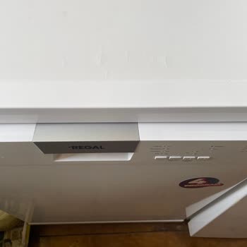 Regal Kusurlu Ürün Satmış Servisi İlgilenmiyor