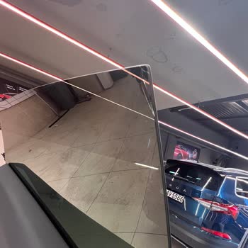 Ziebart 0 Km Araç Cam Filmi Uygulaması Sırasında Kırılan Cam!