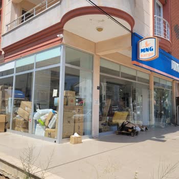 MNG Kargo Kargolar Bekletiliyor Çalışanlar Saygısız Her Sene Aynı Durum