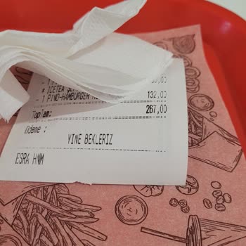 Pino Hamburger Kıyması Kokuyor