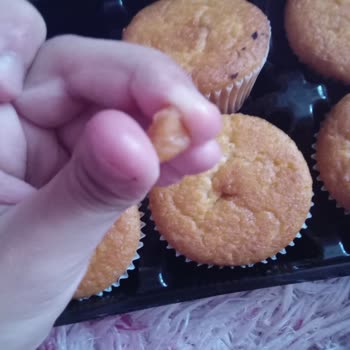 Ülker Dankek Magma 6' Lı Paketten Değişik Cisimler!