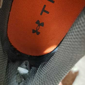 Under Armour Teknik Yetersizliği