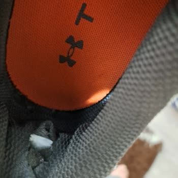 Under Armour Teknik Yetersizliği