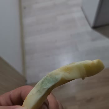 BİM Paketlenmiş Peynirin Küflenmiş Oluşu