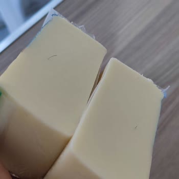 Tarım Kredi Kooperatif Market Kaşar Peyniri İçerisinde Kıl Çıktı