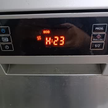 Samsung Bulaşık Makinesi H:01 Den Başlayıp Sayıyor