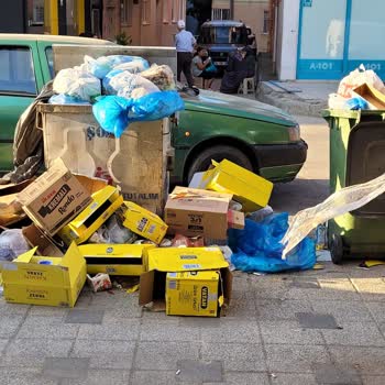 Osmangazi Belediyesi Çöp Konteyner Doluluğu Ve Yetersiz Çöp Toplama