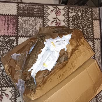 PttAVM Islak Mendil Kargo Hasarı