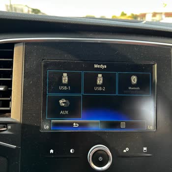 Renault Megane Multimedya Sorunu