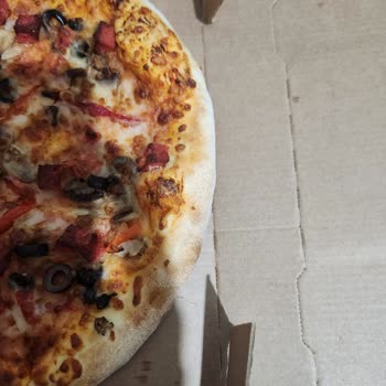 Domino's Pizza Yanlış ve Eksik Teslimat, Hizmet Kalitesi Düşük