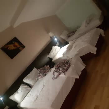 Sunshine Holiday Resort Tahta Kurusu Sahte Resim Pis