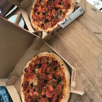 Domino's Online Sipariş Özensizliği Malzeme Azlığı