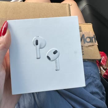 Media Markt Trendyol Mağazasından Aldığım Airpods Magsafe Kulaklıkta Sorun Yaşıyorum