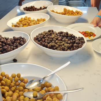 Etstur Otelde Görevli Personel Çok İlgisiz