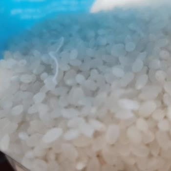 A101 Ovadan Pirinç Böcek Ve Çuval İpi