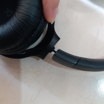 JBL 510bt Kulaklık Menteşe Çıkması