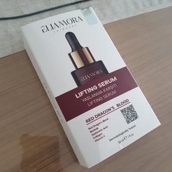 Trendyol'dan Yüzü Geçmeyen Kırmızıya Boyayan Bakım Serumu