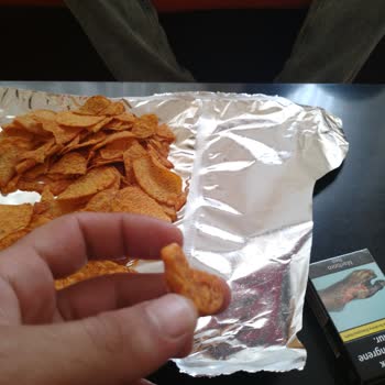 Patos Bilinmeyen Cisim Galiba Cips Lapası