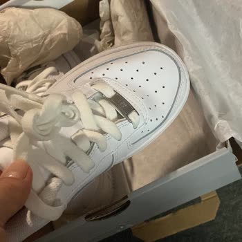 Sneaks Up İade İçin Geri Dönüş Yapılmıyor
