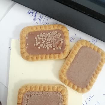 Eti Gıda Eti Burçak Sütlü Çikolatalı Bozuk Çıktı