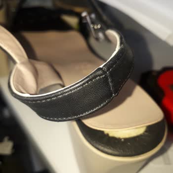 FLO Ayakkabı Deforme Sandalet Ayakkabı