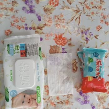 Baby Turco Ürünün İçeriği Cep Islak Mendil Şeklindedir