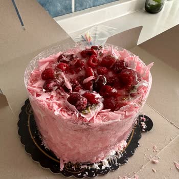 Yemeksepeti Pastanın Kaymış, Hasarlı Olması