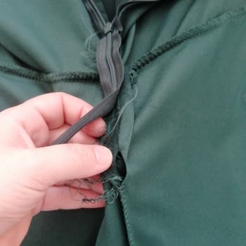 Tesettür Çarşım Kaba Ve İlgisiz Sorumlu