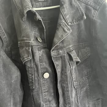 Zara İlk Yıkamada Beyazlayan Siyah Jean