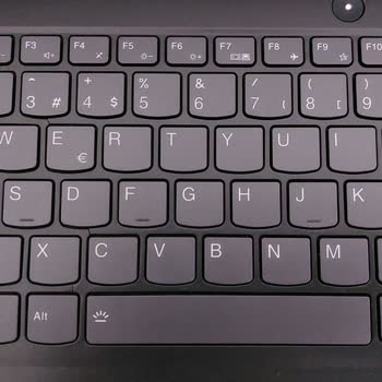 Lenovo Bilgisayar Lenovo Klavye Çatlaması