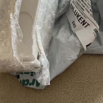 Aras Kargo Ürünüme Zararı Ve Dolap Uygulamasının Kargo Ücreti Talebi