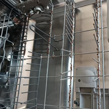 Arçelik Bulaşık Makinemin Dişleri Döküldü.