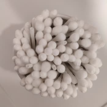 Lux Pamuk Cle Up Kulak Çöpü