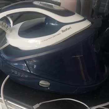 Tefal Buhar Kazanlı Buharsız Ütü