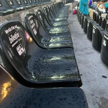 Atlantis Yapım Harbiye Açık Hava Koltukları Islak