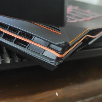 Yurtiçi Kargo Atakent Ümraniye Şubesi Laptop'umu Parçaladı!