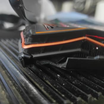 Yurtiçi Kargo Atakent Ümraniye Şubesi Laptop'umu Parçaladı!