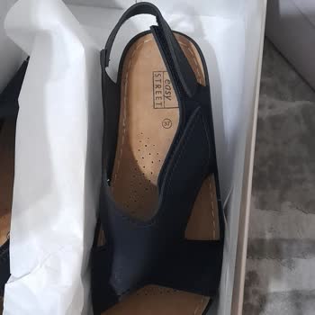 Deichmann Terlik Siparişi Yanlış Gelmiş
